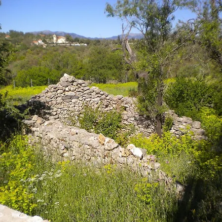 Welcoming With Garden In Leonidio Peleta