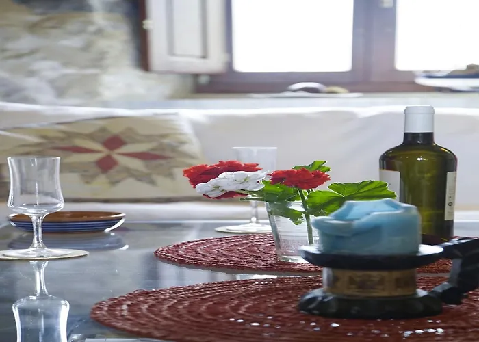 Welcoming With Garden In Leonidio