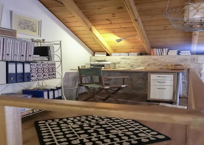 Welcoming With Garden In Leonidio Vakantiehuis