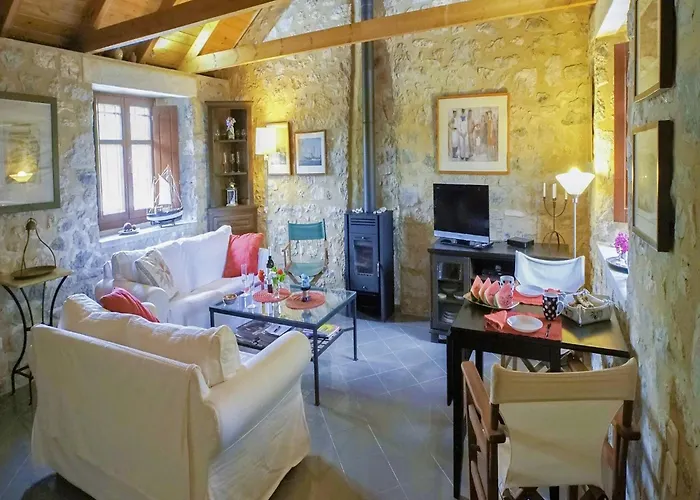 Nyaraló Welcoming With Garden In Leonidio Peleta